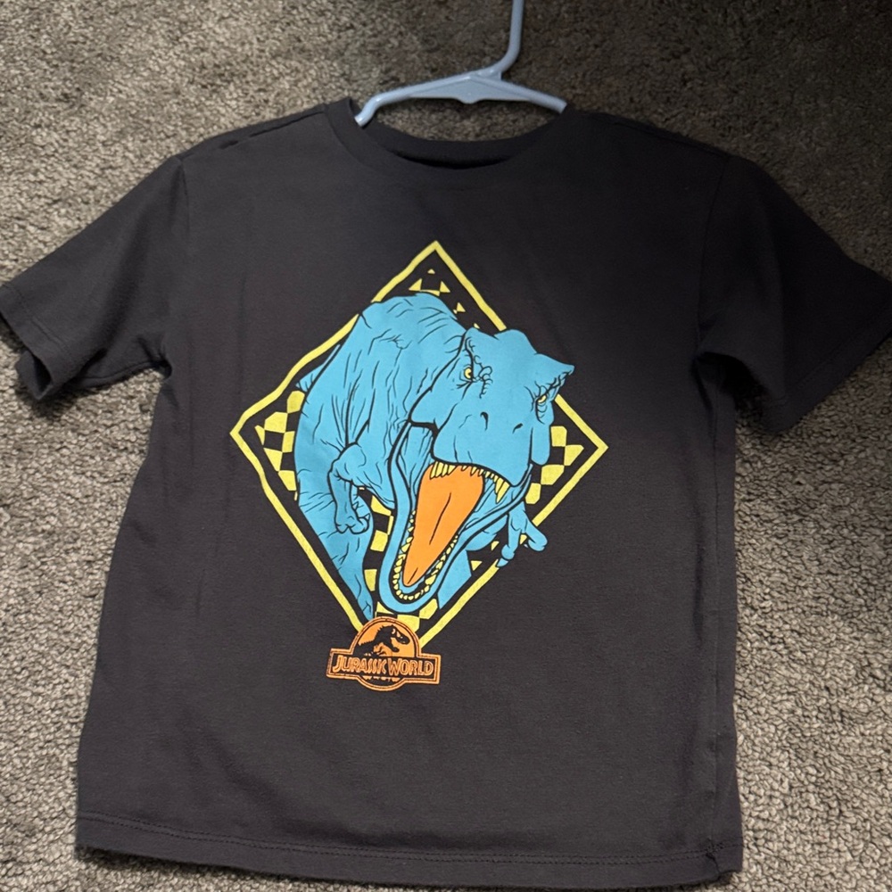 Jurassic World Boys' Black Graphic Dino Tee
